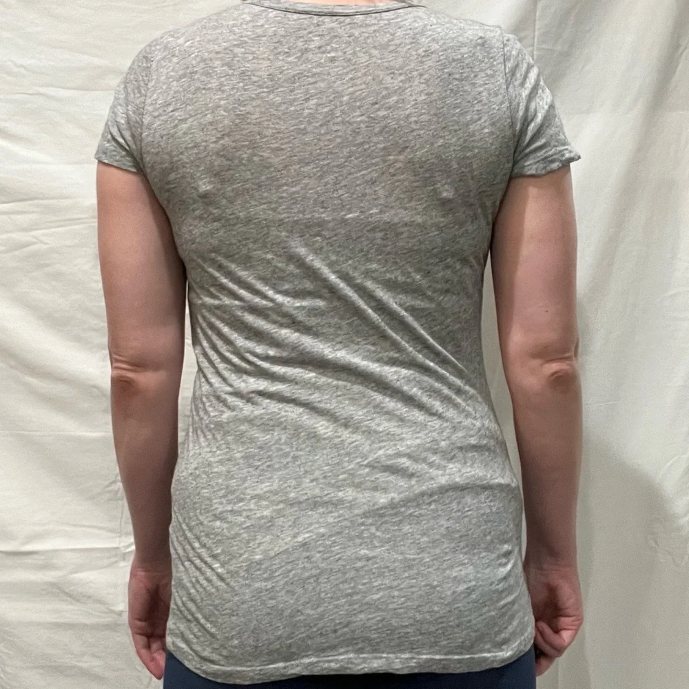 J.Crew Heather Gray Short Sleeve Tee – Size Small